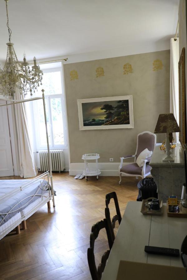 Chateau De Viviez Esterno foto